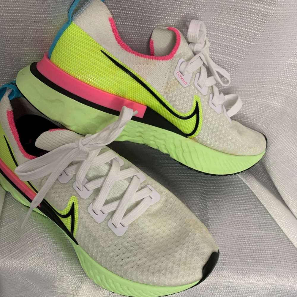 Nike React Infinity Run Flyknit Volt Pink Glow 2020 women’s 8.5